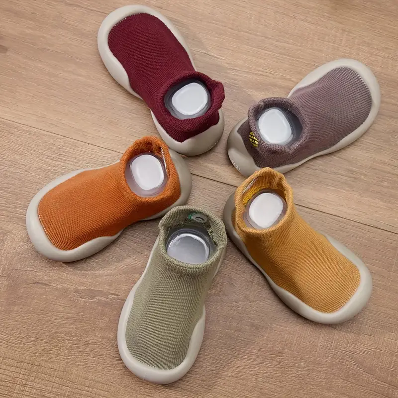 FlexiSteps Barefoot Baby Shoes for Natural Movement and Flexible First Steps