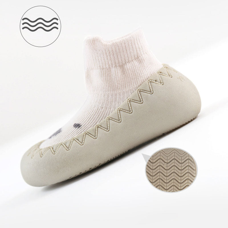 LittlePaws Baby Booties, Non-Slip Soft Sole Unisex First Shoes 0–3 Years