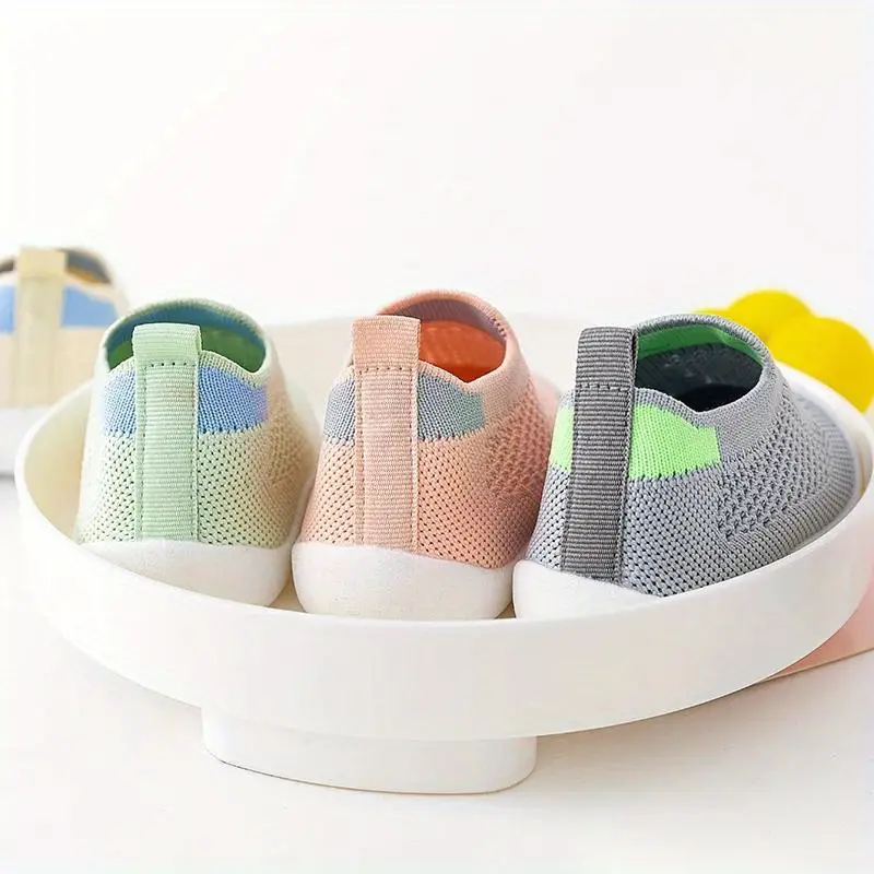 StepSure Kids First Step Shoes, Lightweight Comfortable Safe Walking Shoes 0–4 Years