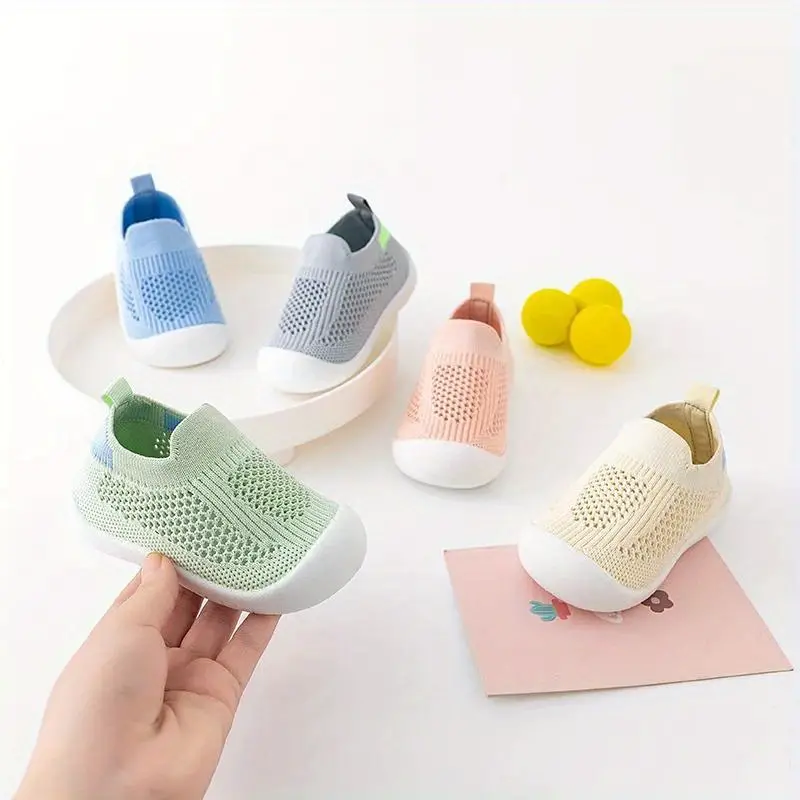 StepSure Kids First Step Shoes, Lightweight Comfortable Safe Walking Shoes 0–4 Years