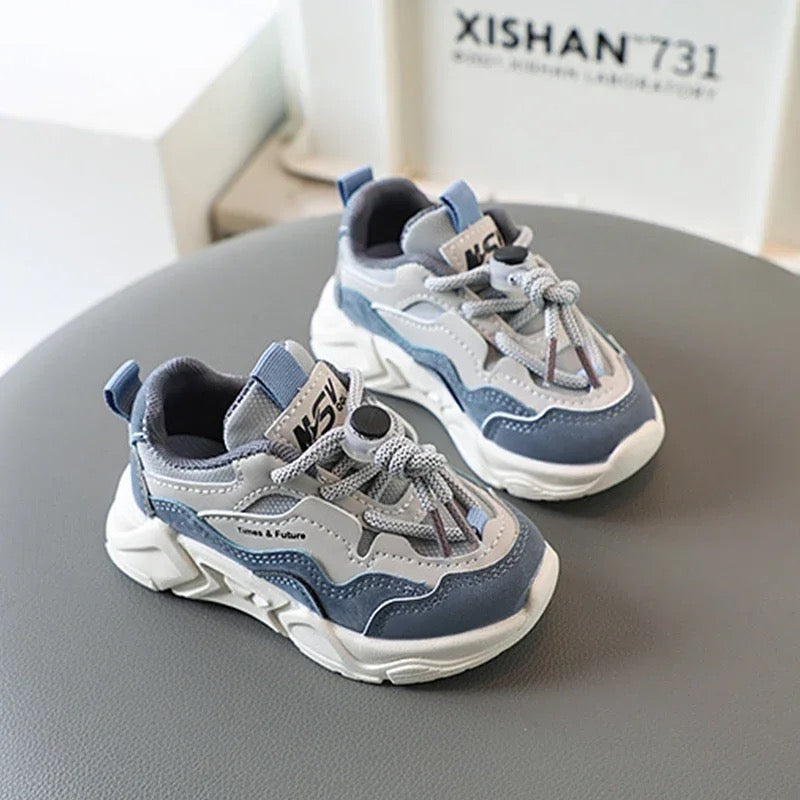 FlexRun Kids Lightweight Breathable Sneakers with Elastic Laces, Sizes 21–28